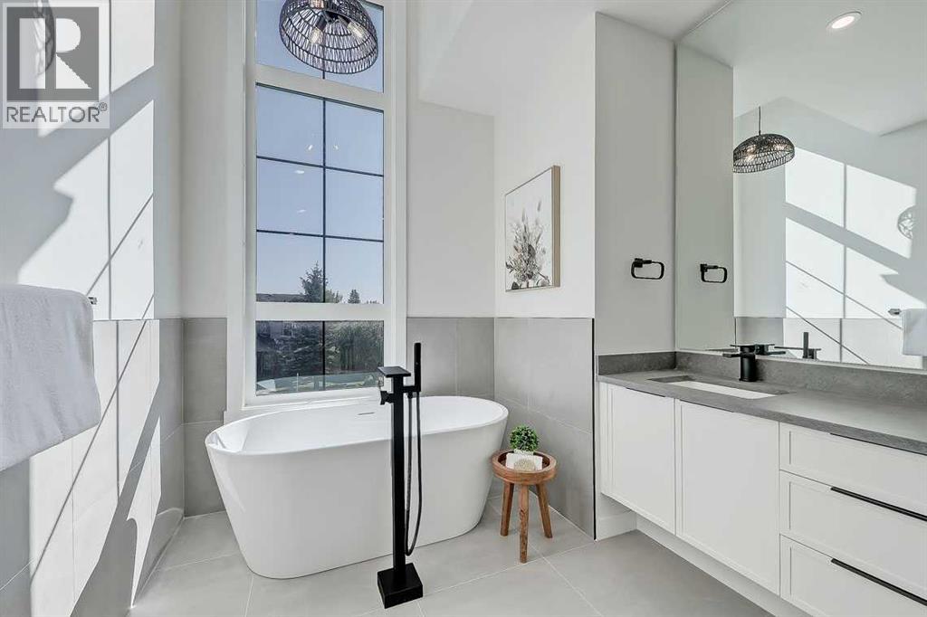 912 15 Avenue Ne, Calgary, Alberta  T2E 1J1 - Photo 30 - A2251245