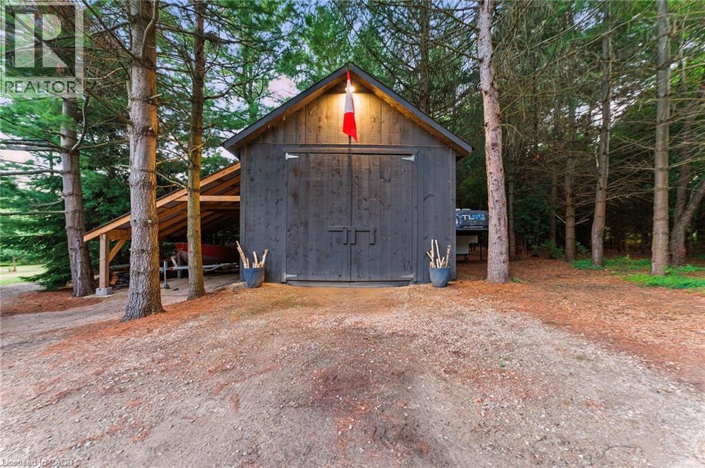 7381 Sideroad 4, Centre Wellington, Ontario  N0B 1B0 - Photo 47 - 40789539