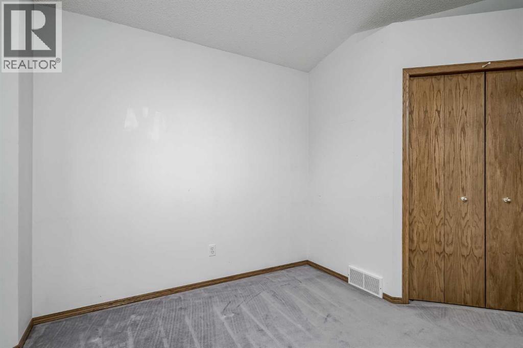 270 Douglas Glen Court Se, Calgary, Alberta  T2Z 2M8 - Photo 28 - A2267898