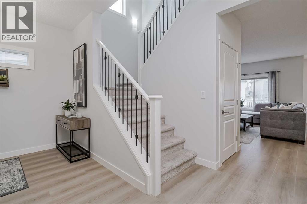 68 Copperpond Mews Se, Calgary, Alberta  T2Z 0Z3 - Photo 14 - A2268477