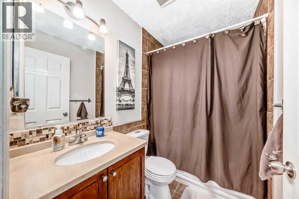 27 Martinview Crescent Ne, Calgary, Alberta  t3j 2s2 - Photo 17 - A2271186