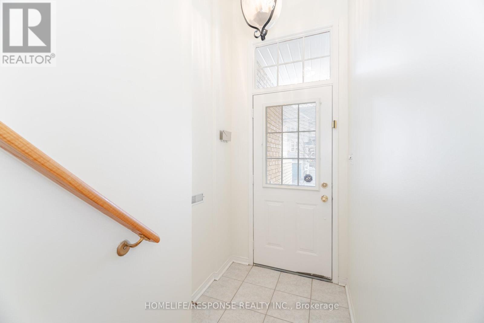 50 - 712 Warden Avenue, Toronto, Ontario  M1L 4W4 - Photo 4 - E12554930