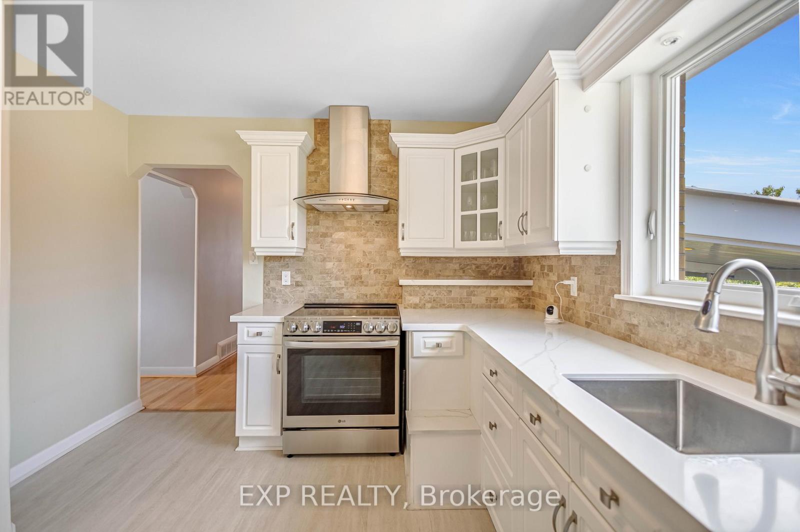 44 Shier Drive, Toronto, Ontario  M1J 2T2 - Photo 11 - E12565654