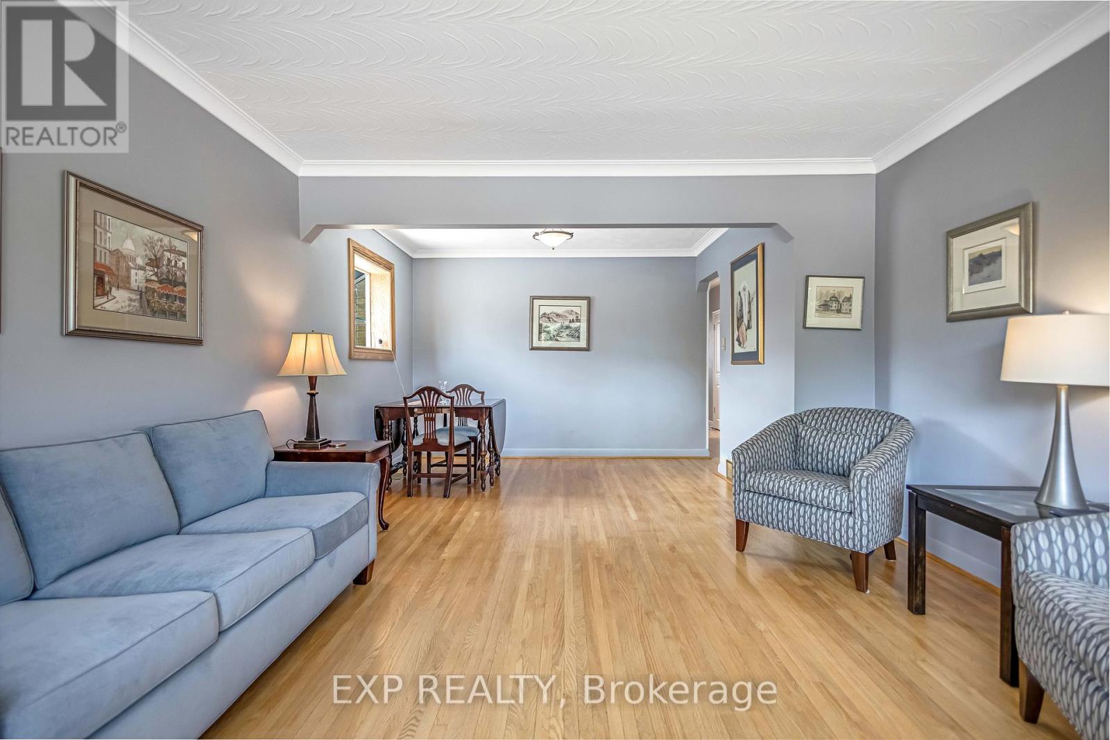 44 Shier Drive, Toronto, Ontario  M1J 2T2 - Photo 7 - E12565654