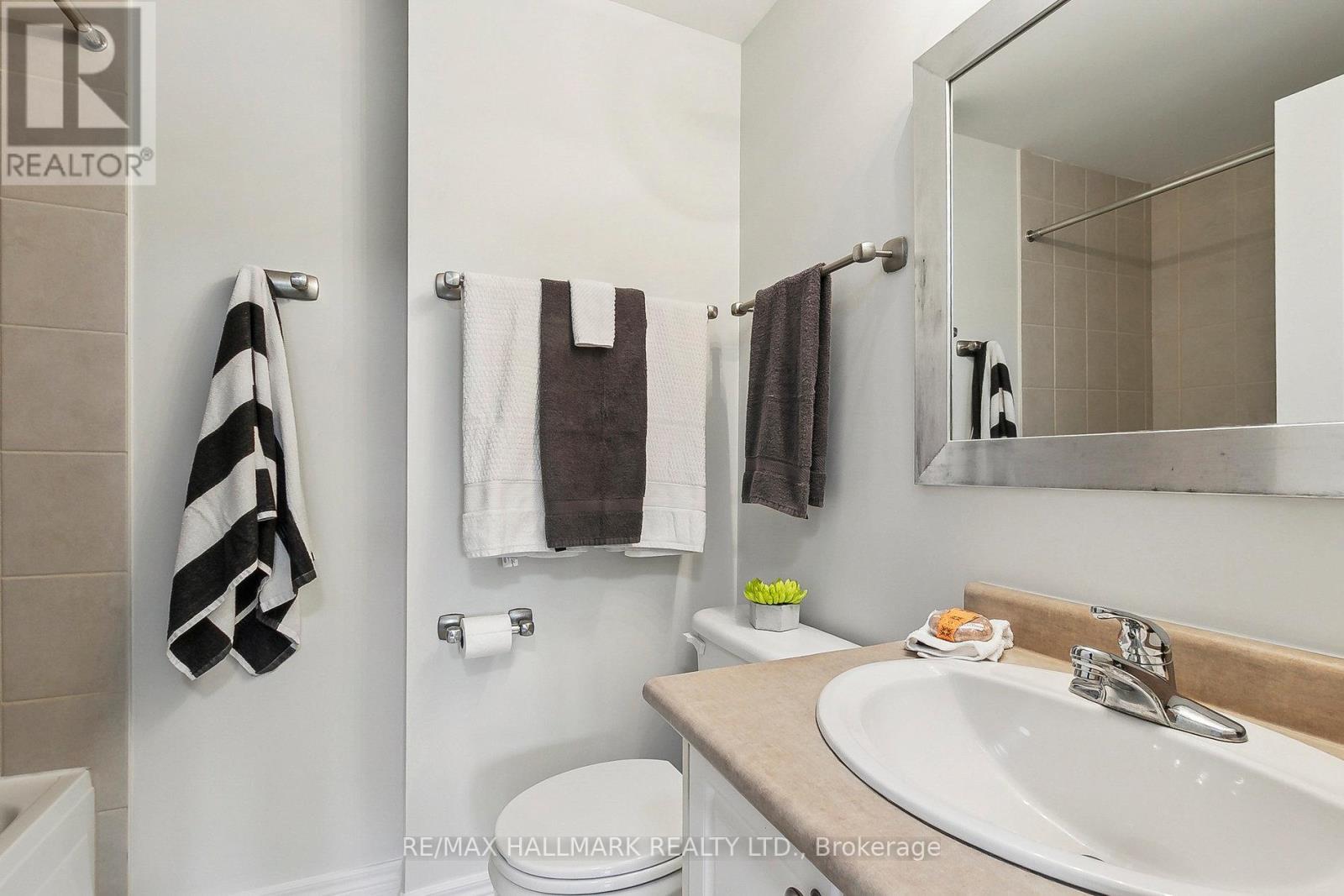 206 - 1 Lawlor Avenue, Toronto, Ontario  M4E 3L8 - Photo 23 - E12565764