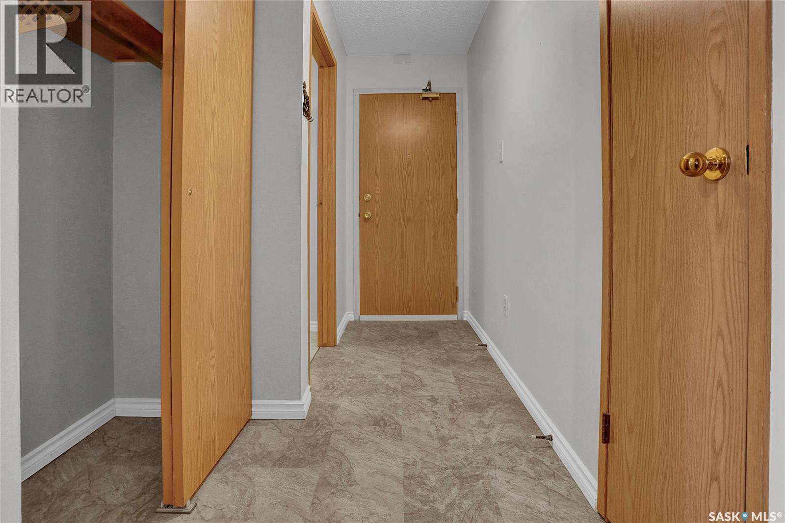 205 51 Wood Lily Drive, Moose Jaw, Saskatchewan  S6J 1H1 - Photo 4 - SK024390