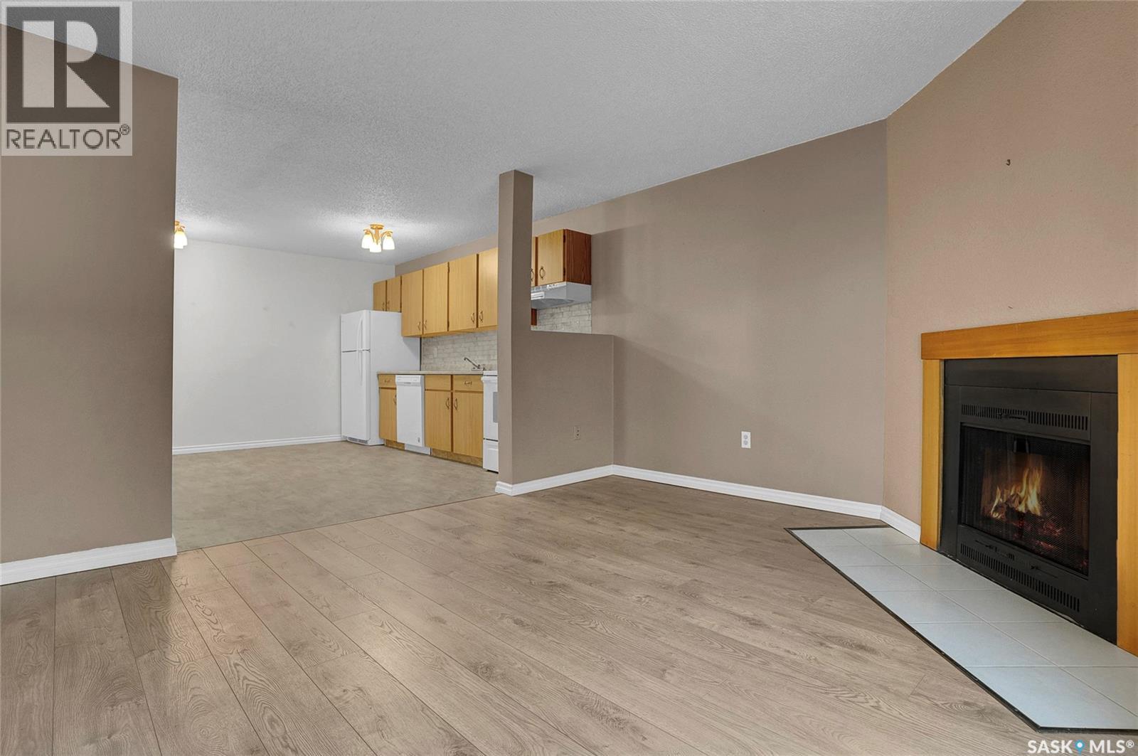 205 51 Wood Lily Drive, Moose Jaw, Saskatchewan  S6J 1H1 - Photo 7 - SK024390