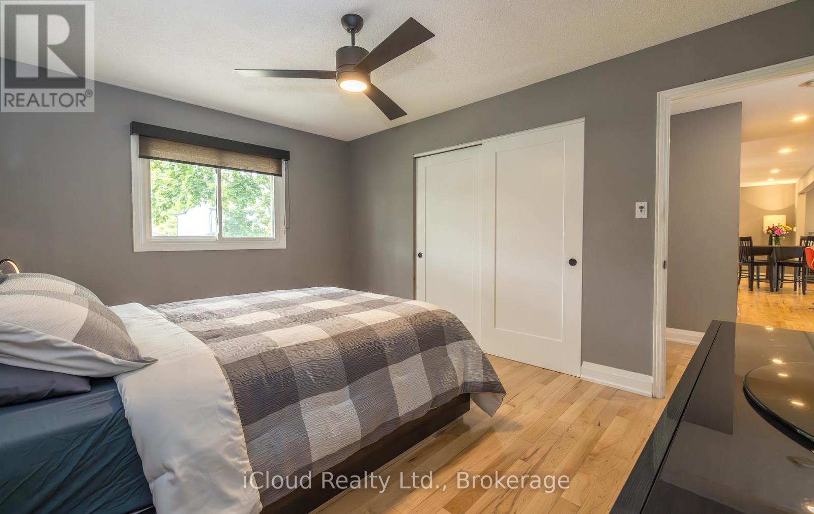 2183 Sandringham Drive, Burlington, Ontario  L7P 3E7 - Photo 20 - W12356291