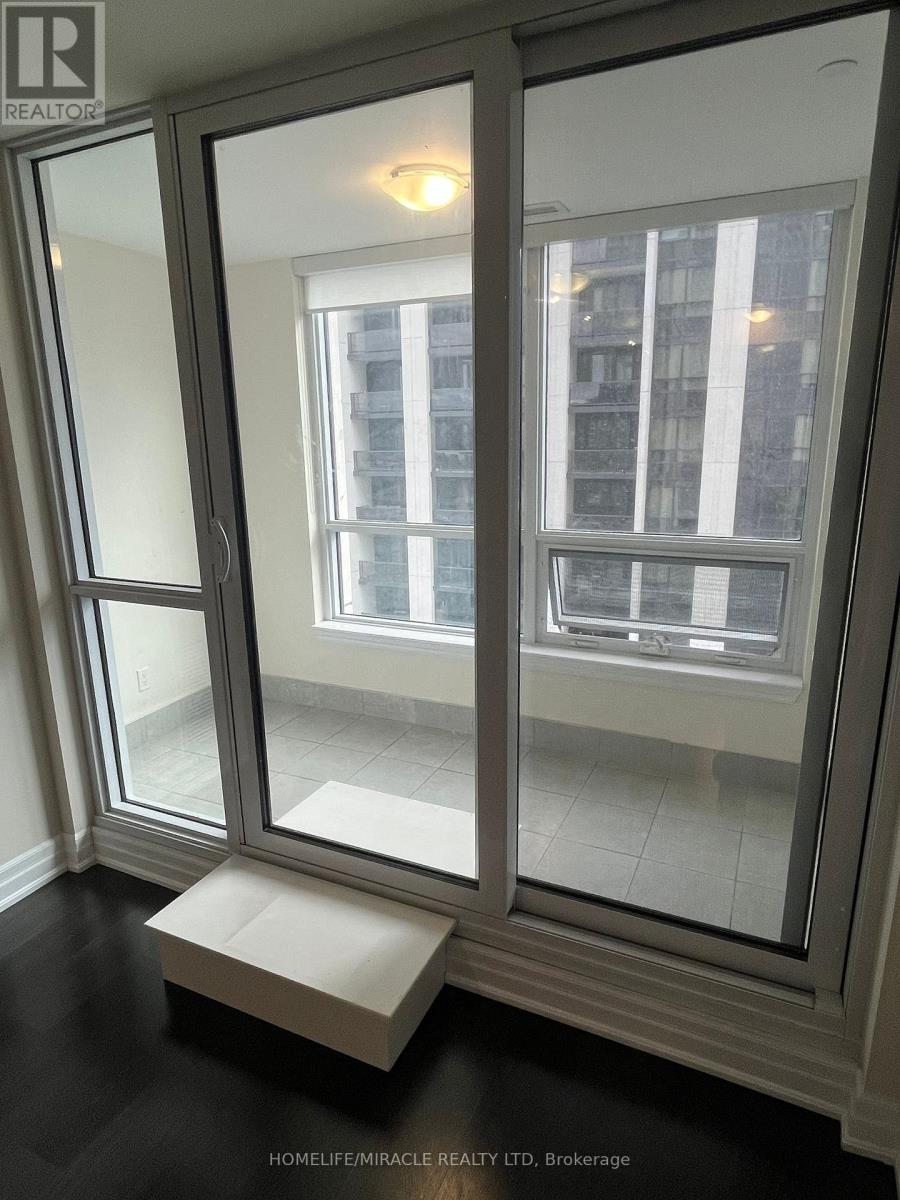 1105 - 9085 Jane Street, Vaughan, Ontario  L4K 0L8 - Photo 14 - N12565644