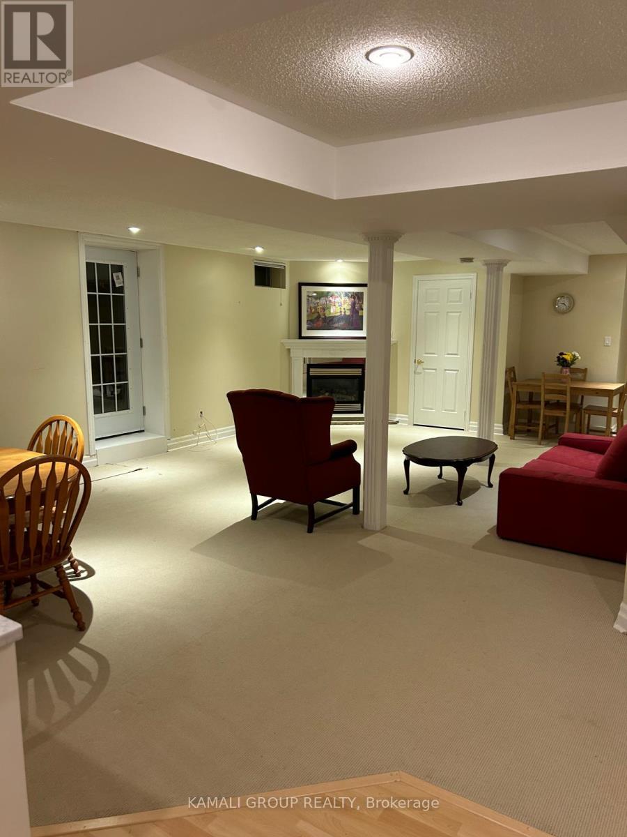 Bsmt - 271 Rhodes Circle, Newmarket, Ontario  L3X 1V4 - Photo 3 - N12565668