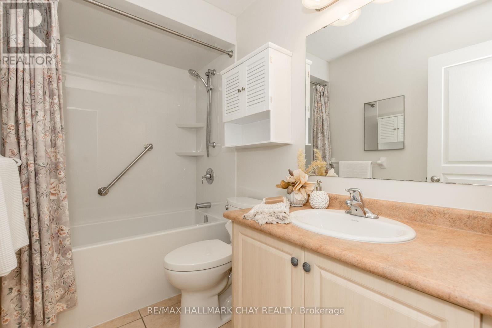 86 Trevino Circle, Barrie, Ontario  L4M 6T8 - Photo 14 - S12565780