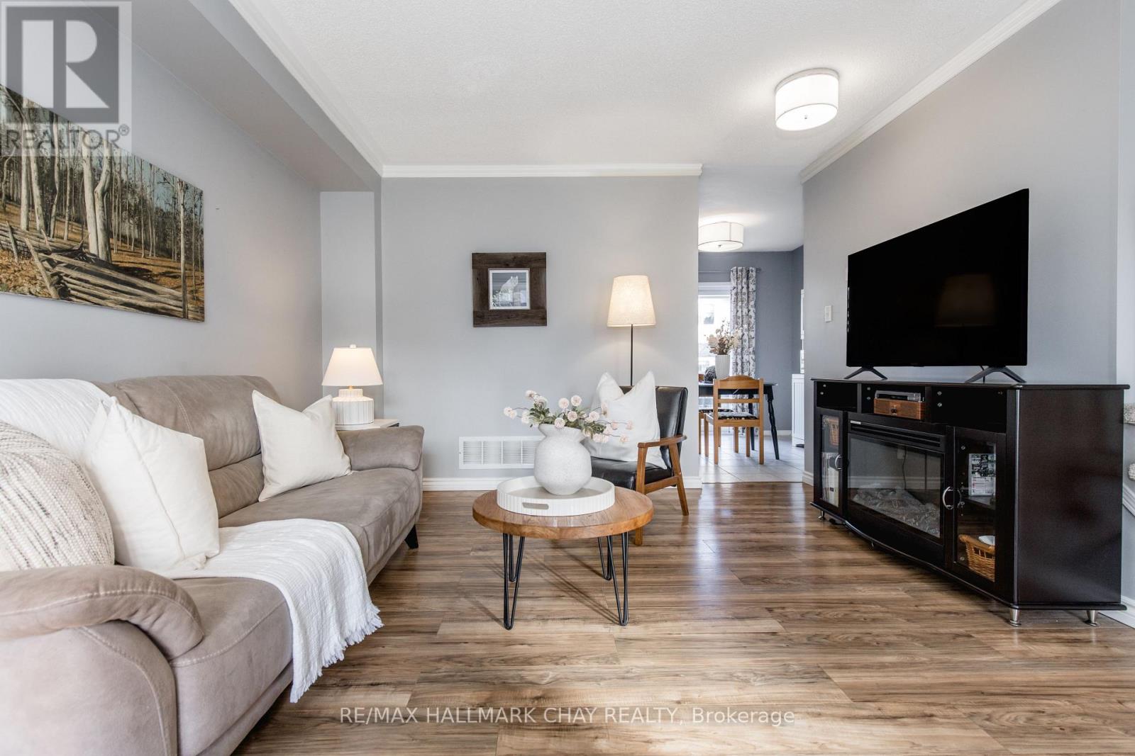 86 Trevino Circle, Barrie, Ontario  L4M 6T8 - Photo 5 - S12565780