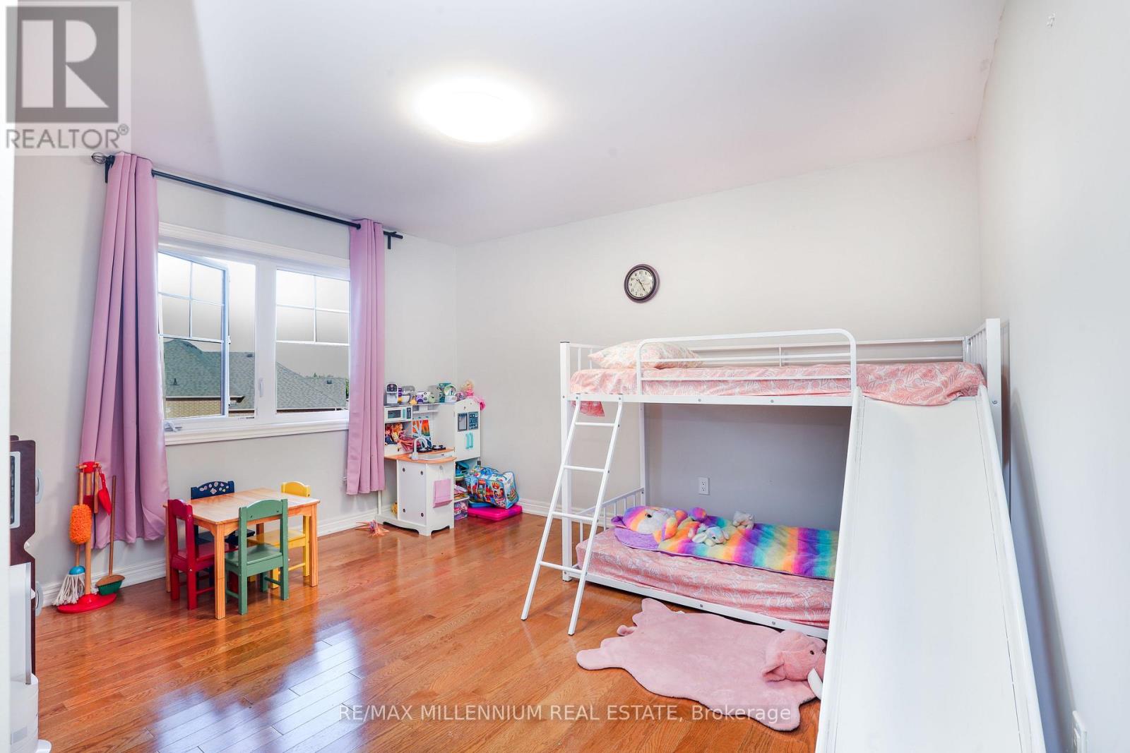 58 Trail Boulevard, Springwater, Ontario  L9X 0S4 - Photo 24 - S12565802