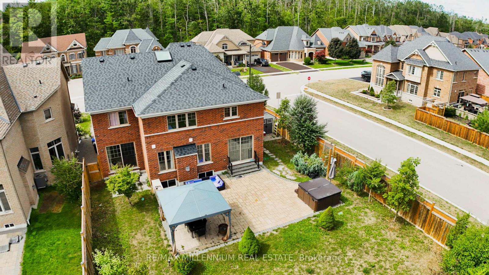 58 Trail Boulevard, Springwater, Ontario  L9X 0S4 - Photo 32 - S12565802
