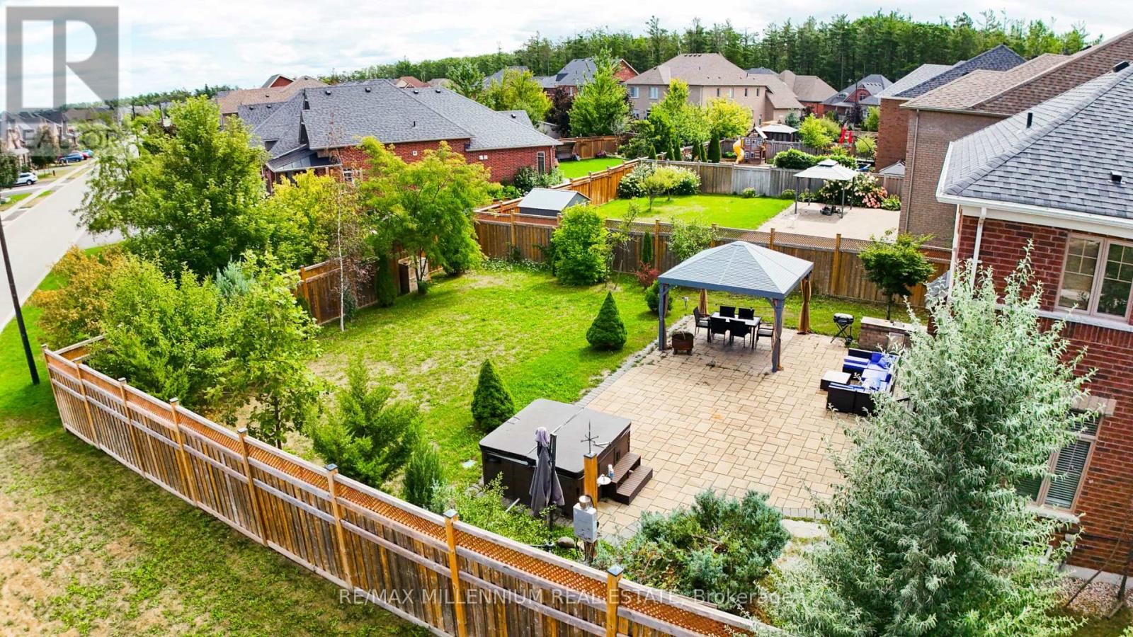 58 Trail Boulevard, Springwater, Ontario  L9X 0S4 - Photo 33 - S12565802