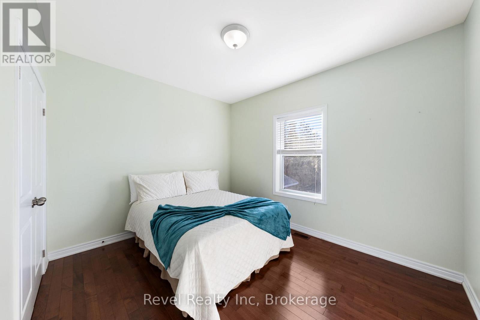 23 Rue Helene, Tiny (Lafontaine), Ontario  L9M 0H1 - Photo 10 - S12565840