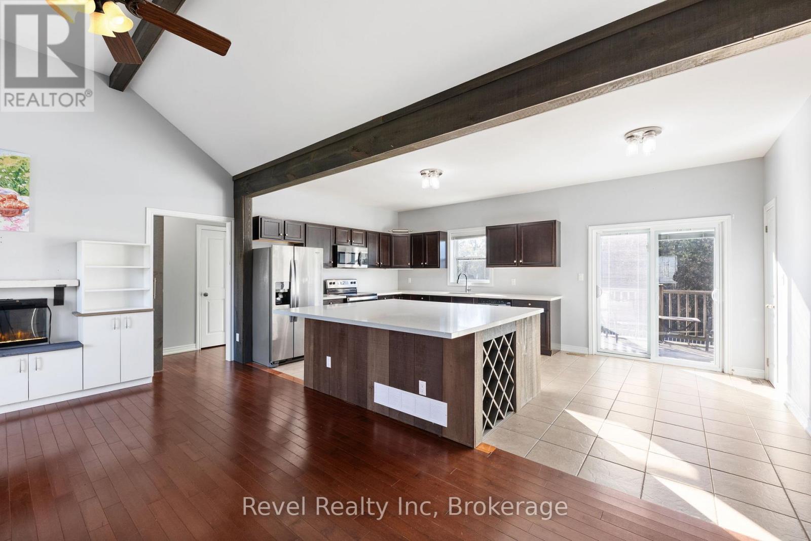 23 Rue Helene, Tiny (Lafontaine), Ontario  L9M 0H1 - Photo 7 - S12565840