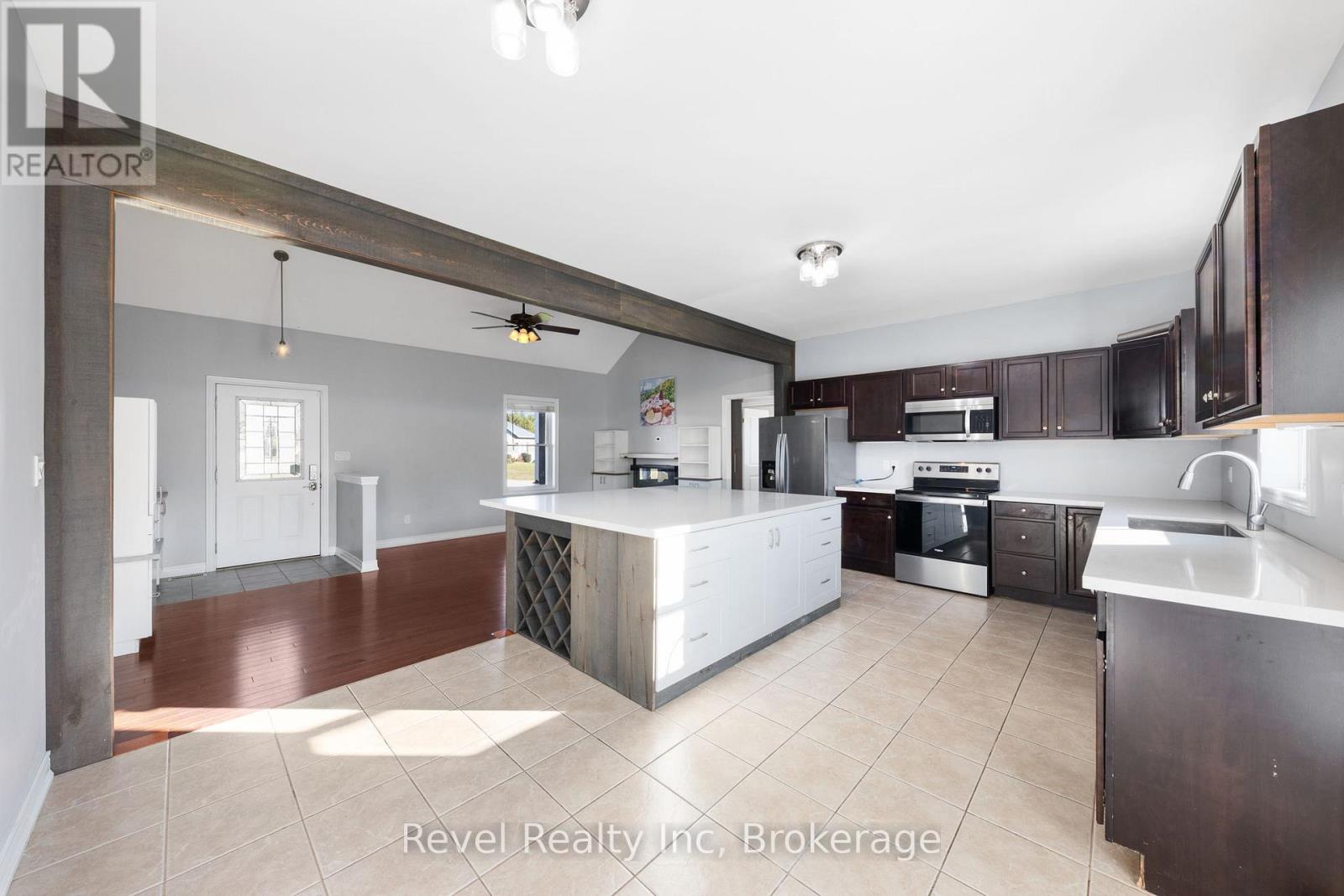 23 Rue Helene, Tiny (Lafontaine), Ontario  L9M 0H1 - Photo 8 - S12565840