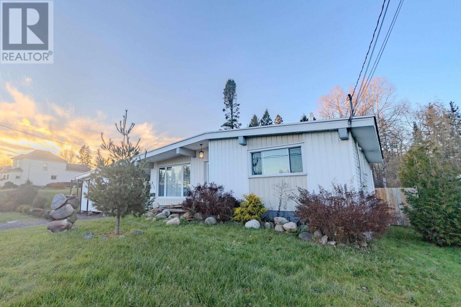 412 Old Garden River Rd, Sault Ste. Marie, Ontario  P6A 5A8 - Photo 2 - SM253270