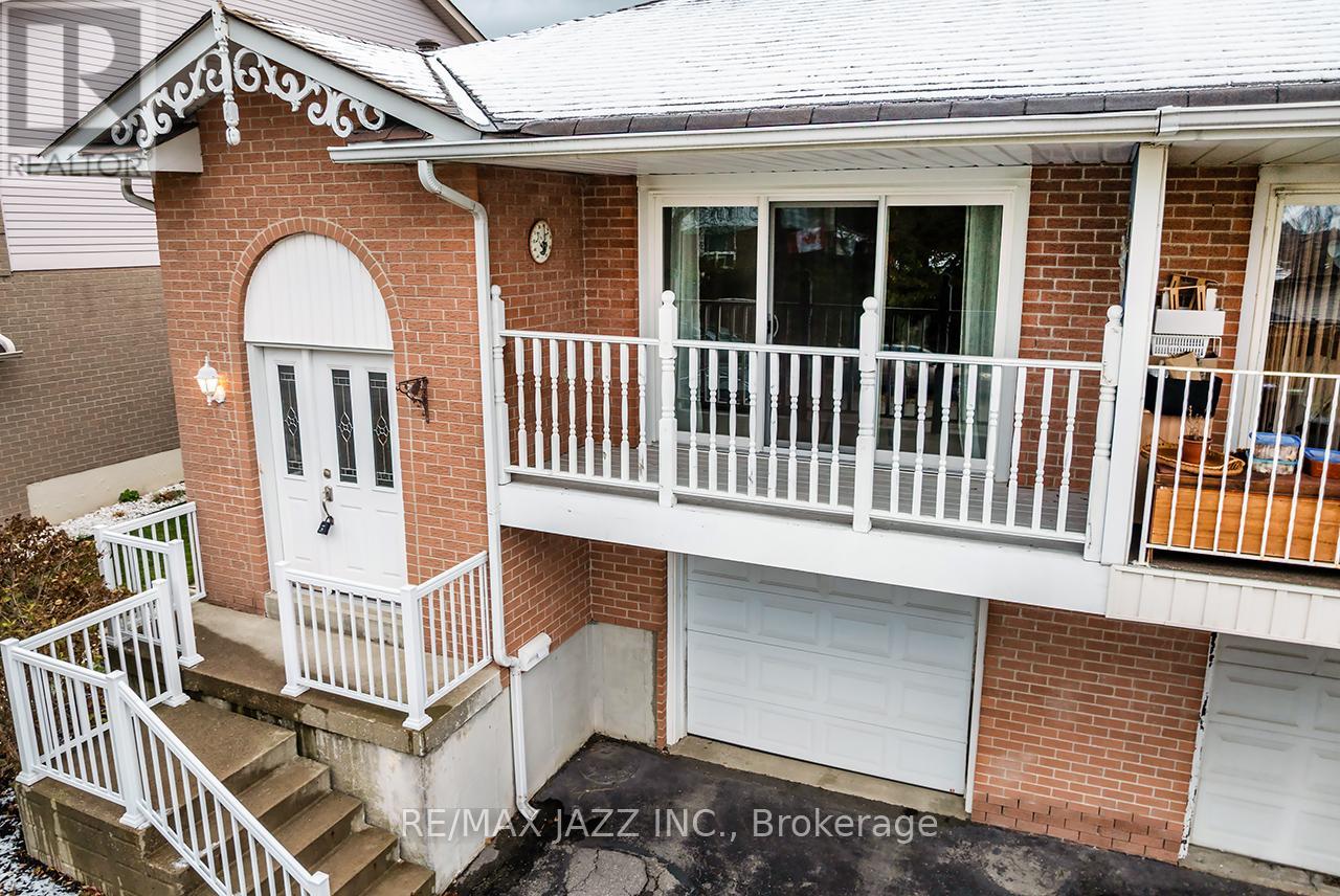 1259 Sunningdale Avenue, Oshawa, Ontario  L1H 8G6 - Photo 3 - E12565948