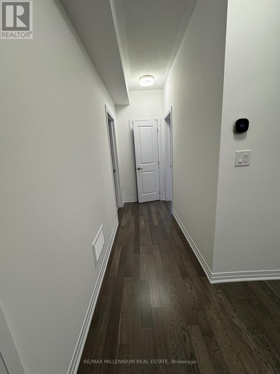 3278 Crystal Drive, Oakville, Ontario  L6M 4K1 - Photo 21 - W12565704