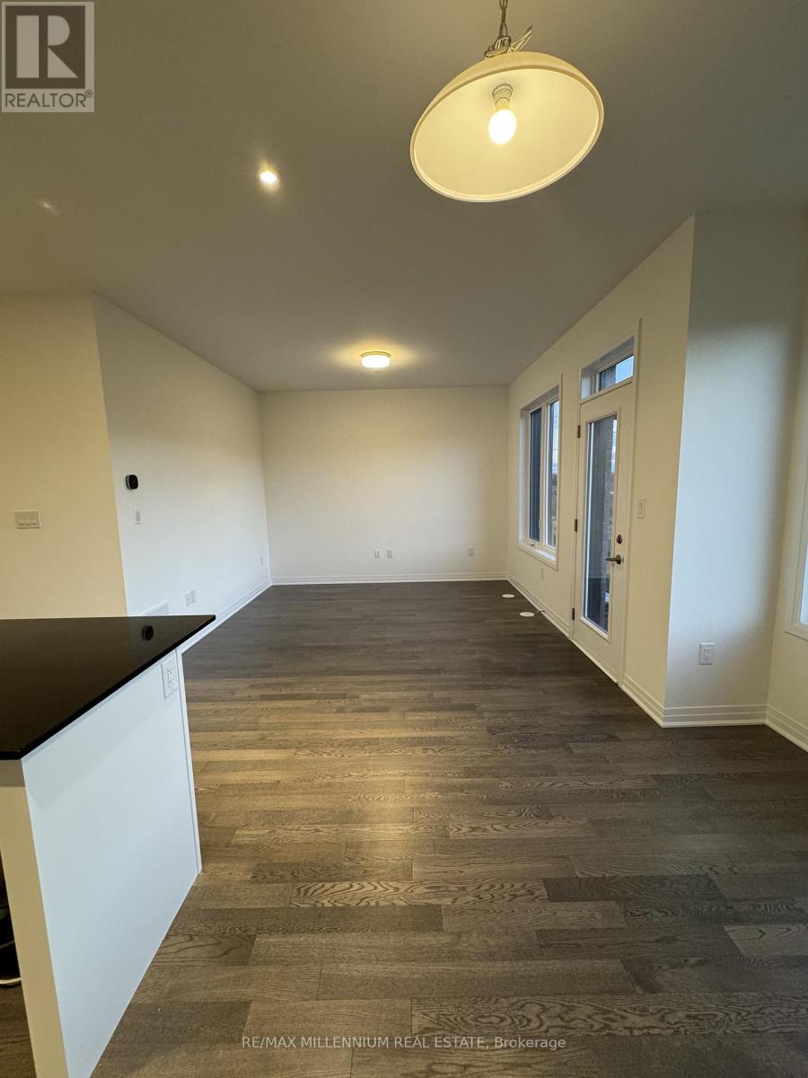 3278 Crystal Drive, Oakville, Ontario  L6M 4K1 - Photo 7 - W12565704