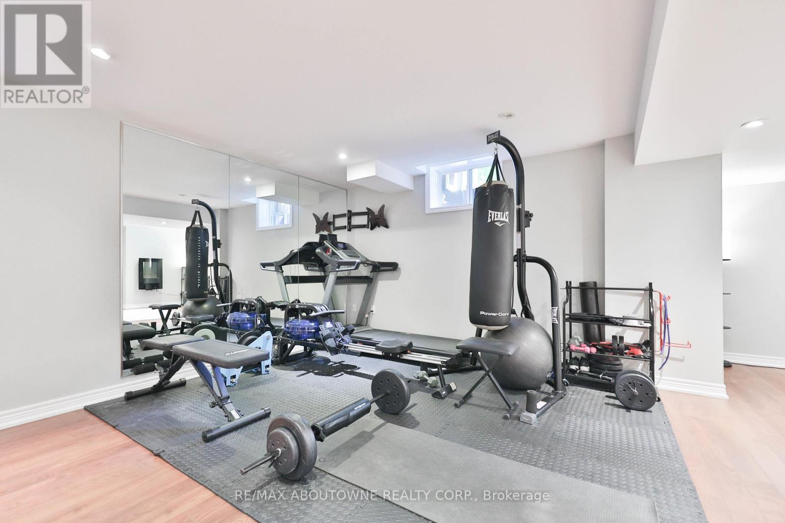 3262 Skipton Lane, Oakville, Ontario  L6M 0K2 - Photo 38 - W12565790