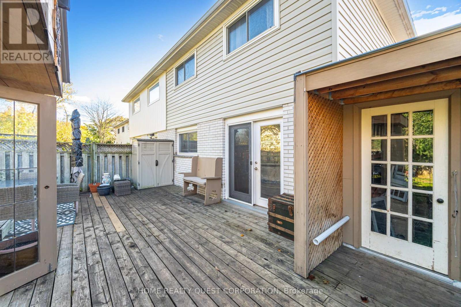 2715 Hollington Crescent, Mississauga, Ontario  L5K 1E8 - Photo 31 - W12565794