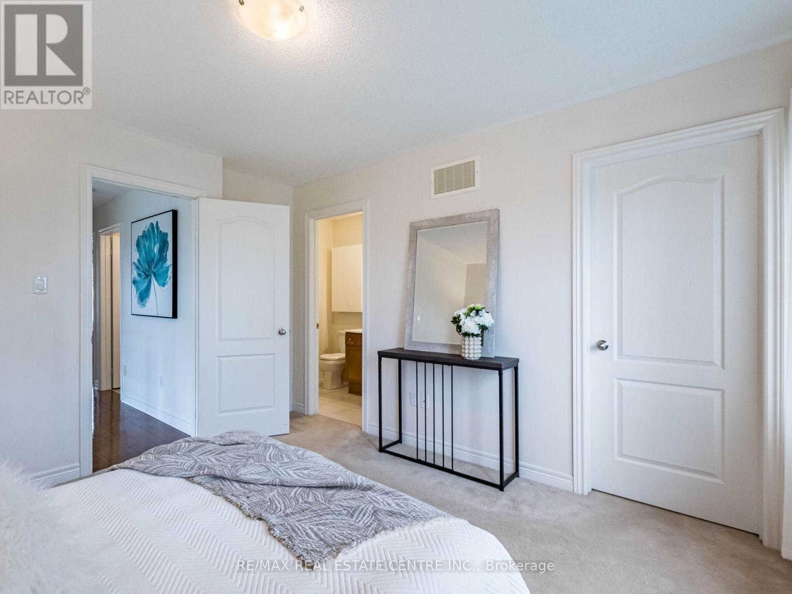 1 - 5710 Long Valley Road, Mississauga, Ontario L5M 0M1 - Photo 32 - W12565826