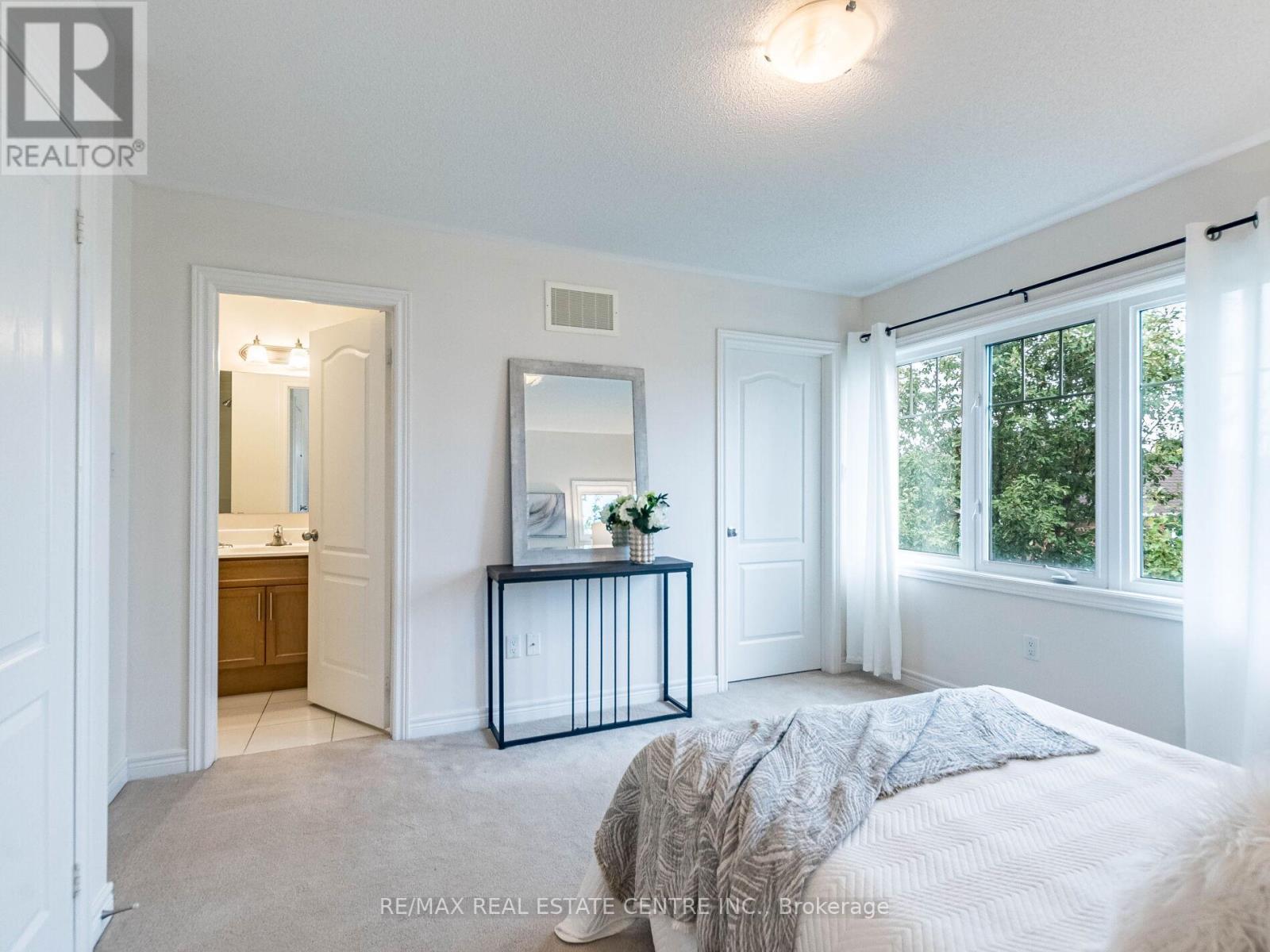 1 - 5710 Long Valley Road, Mississauga, Ontario L5M 0M1 - Photo 33 - W12565826