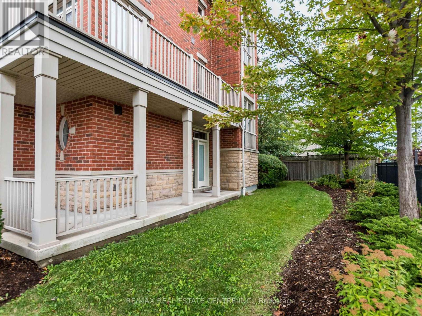 1 - 5710 Long Valley Road, Mississauga, Ontario L5M 0M1 - Photo 5 - W12565826