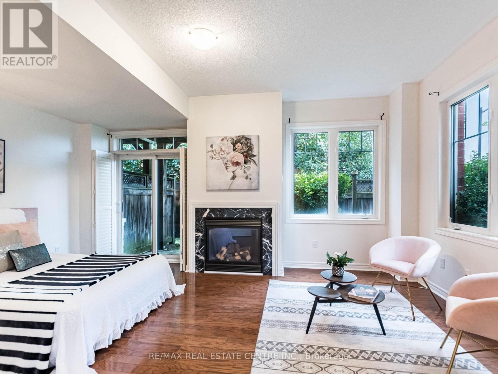 1 - 5710 Long Valley Road, Mississauga, Ontario L5M 0M1 - Photo 8 - W12565826