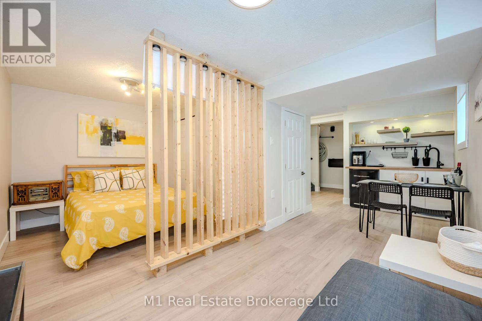 155 Stephanie Drive, Guelph, Ontario  N1K 1X7 - Photo 33 - X12565892