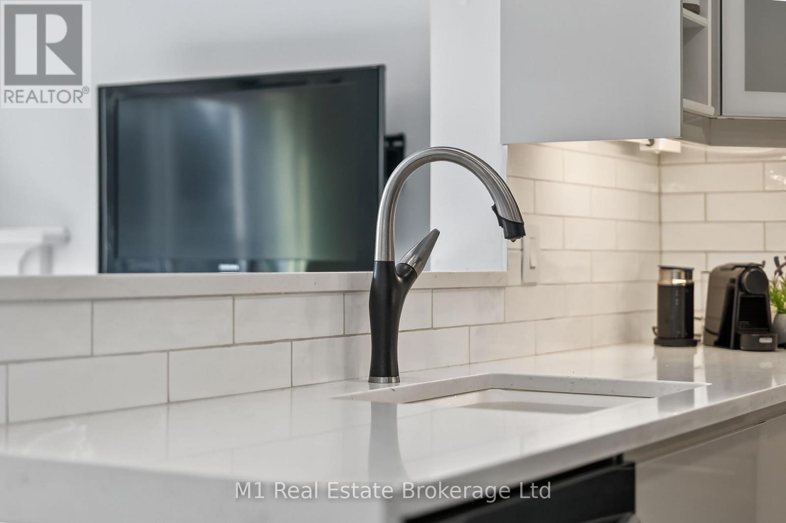 155 Stephanie Drive, Guelph, Ontario  N1K 1X7 - Photo 47 - X12565892