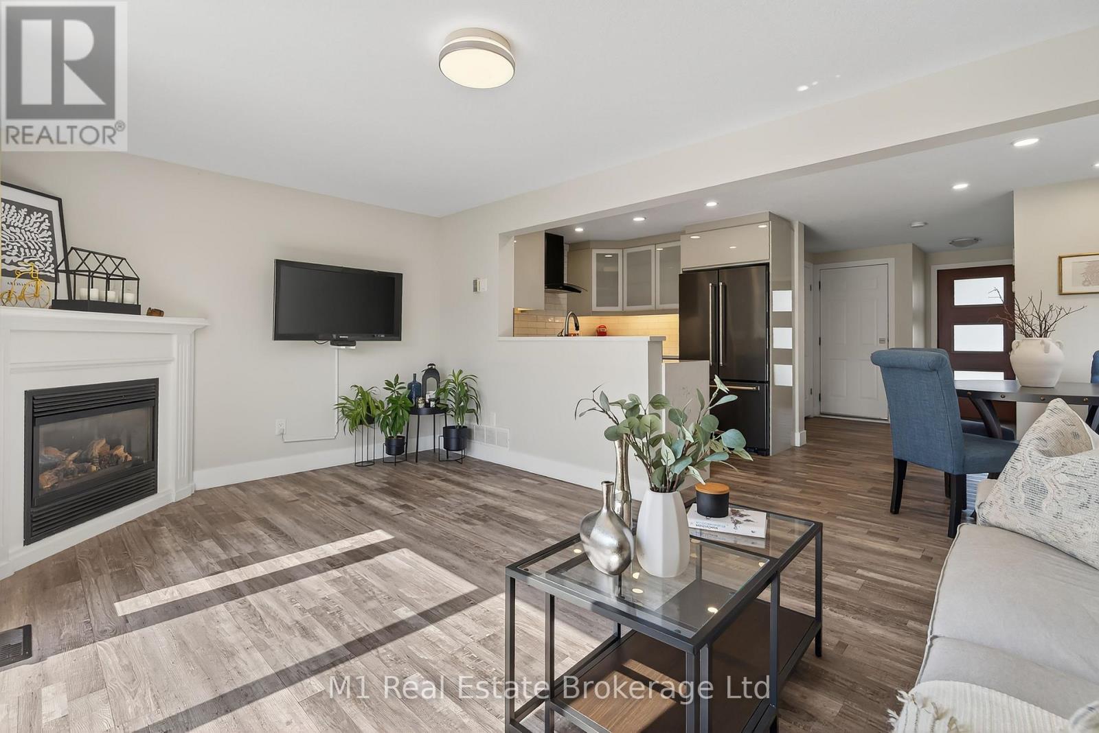 155 Stephanie Drive, Guelph, Ontario  N1K 1X7 - Photo 48 - X12565892