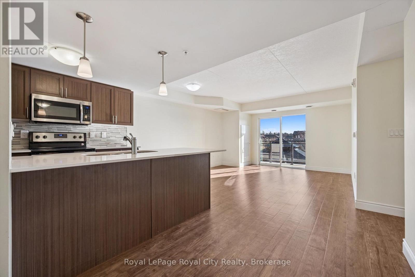 301 - 17 KAY CRESCENT, guelph (pineridge/westminster woods), Ontario