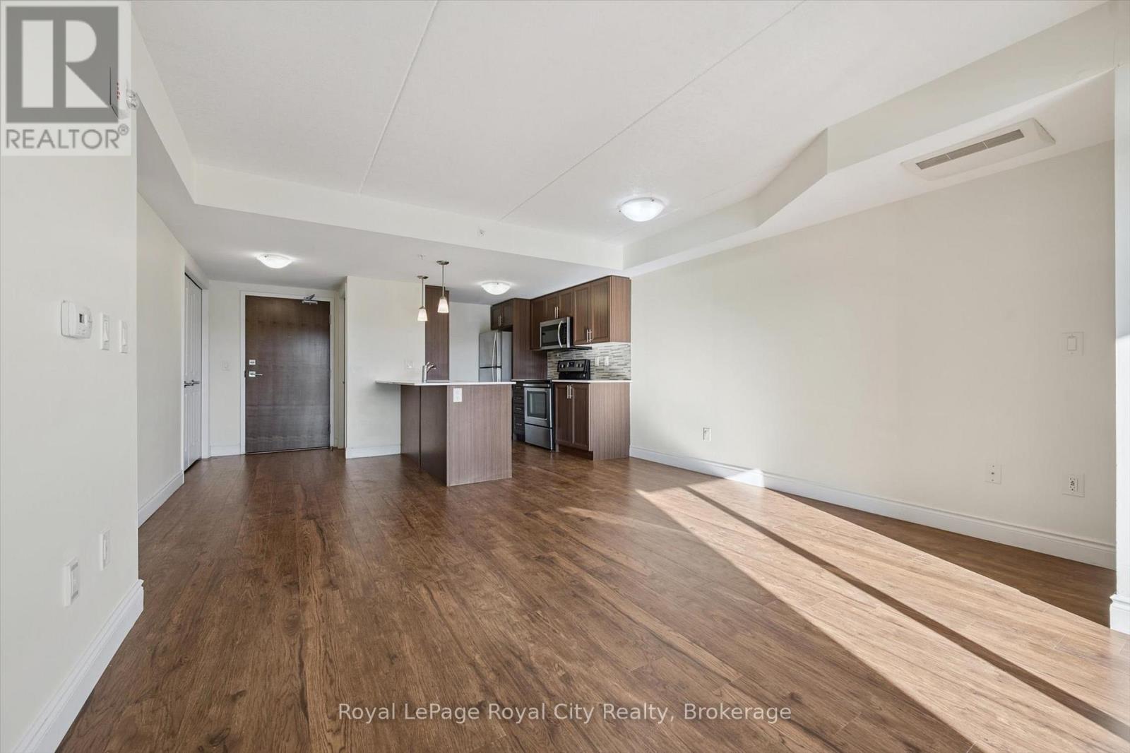 301 - 17 Kay Crescent, Guelph (Pineridge/westminster Woods), Ontario  N1L 1H1 - Photo 10 - X12565946