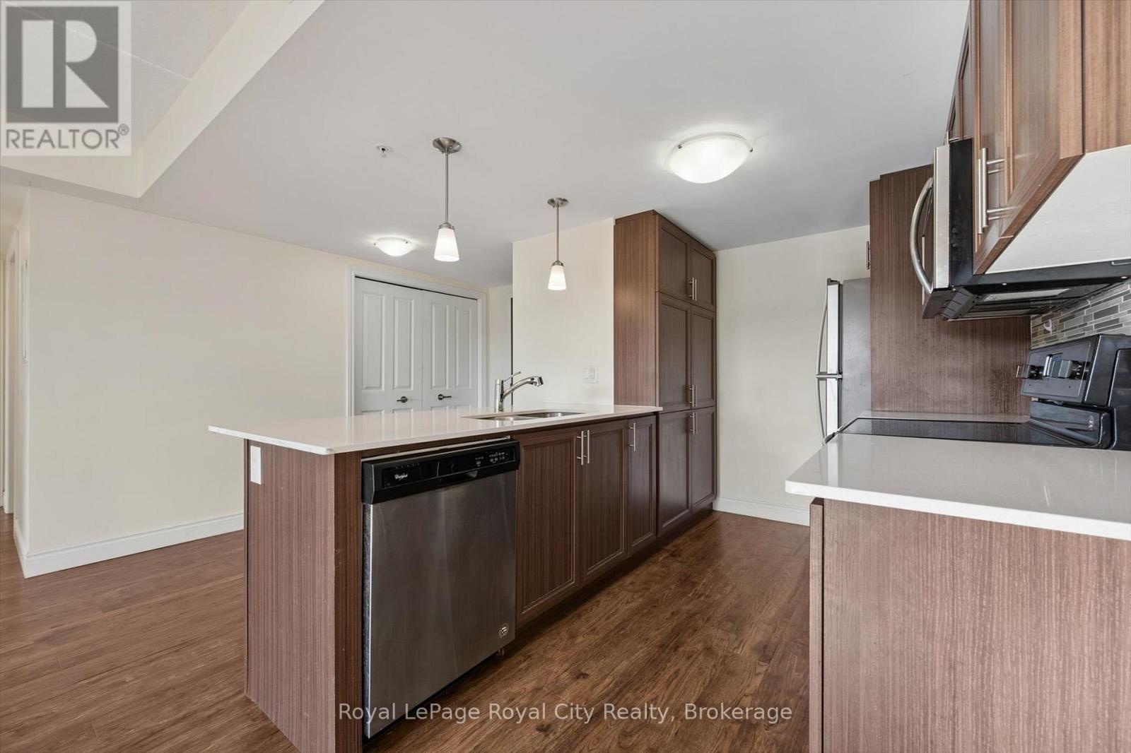 301 - 17 Kay Crescent, Guelph (Pineridge/westminster Woods), Ontario  N1L 1H1 - Photo 15 - X12565946