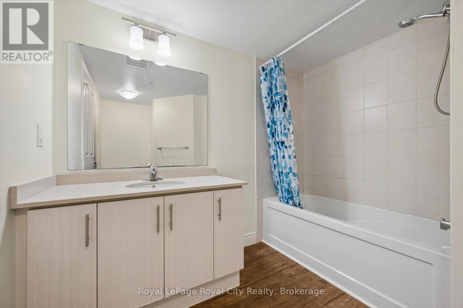 301 - 17 Kay Crescent, Guelph (Pineridge/westminster Woods), Ontario  N1L 1H1 - Photo 19 - X12565946