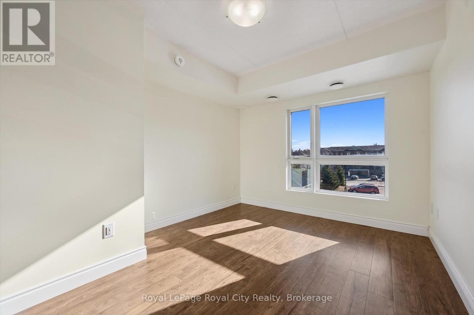 301 - 17 Kay Crescent, Guelph (Pineridge/westminster Woods), Ontario  N1L 1H1 - Photo 21 - X12565946