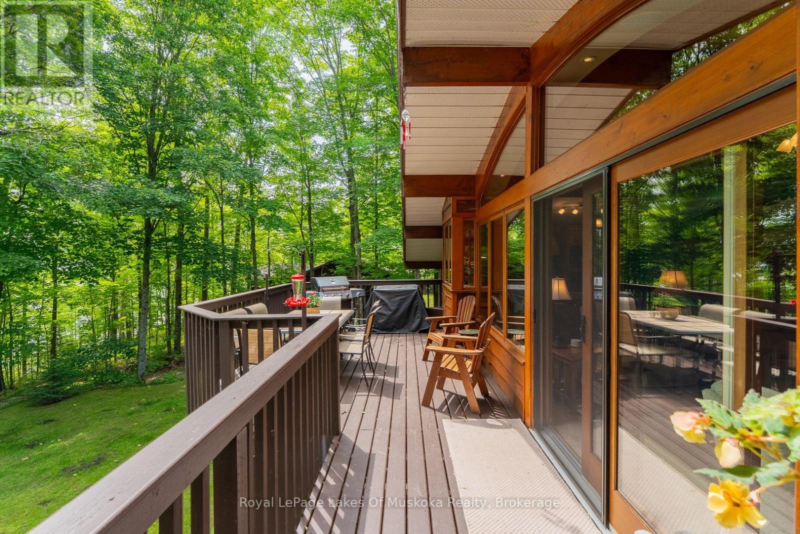 168 Lakeshore Road, Burk's Falls, Ontario  P0A 1C0 - Photo 13 - X12565950