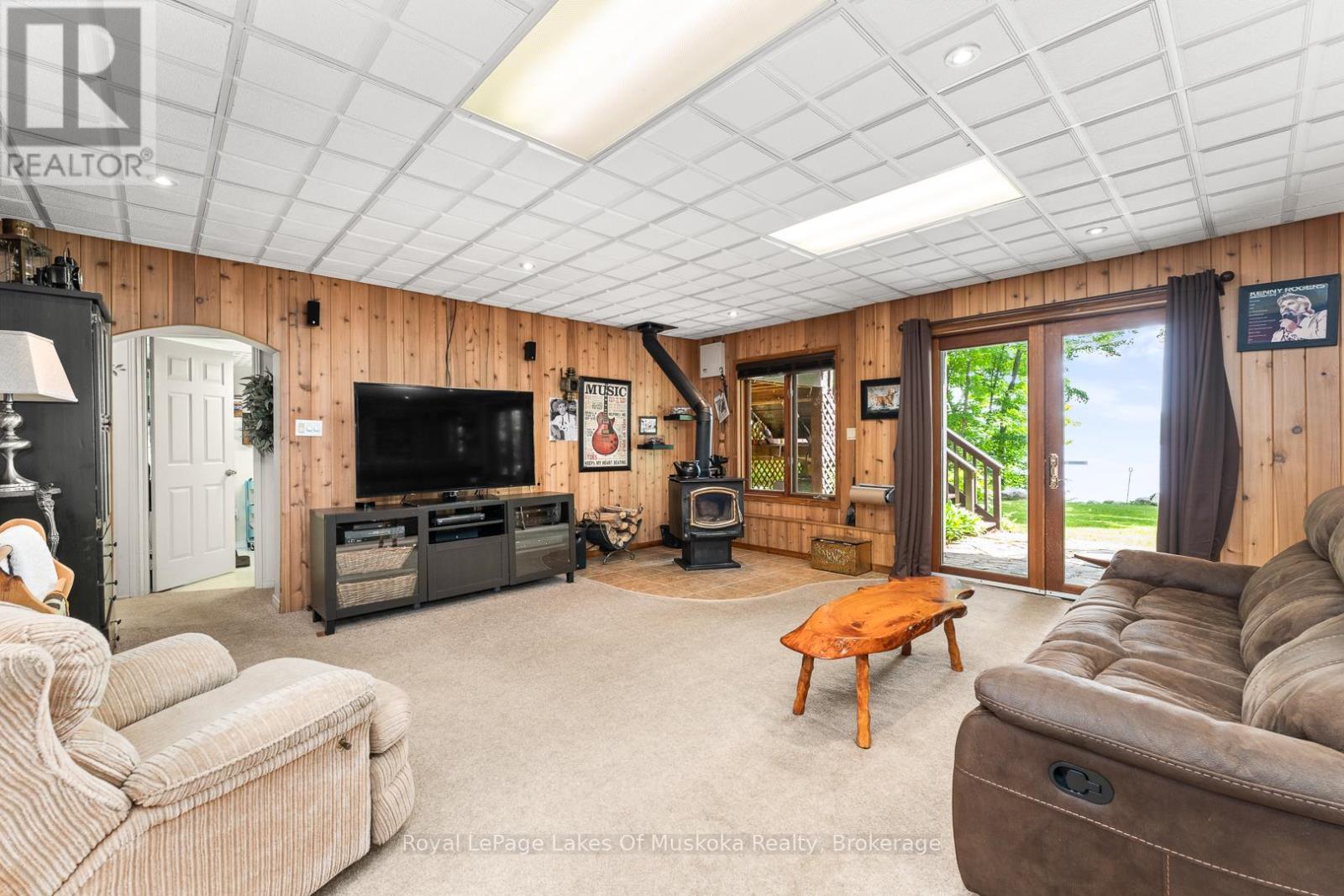 168 Lakeshore Road, Burk's Falls, Ontario  P0A 1C0 - Photo 22 - X12565950