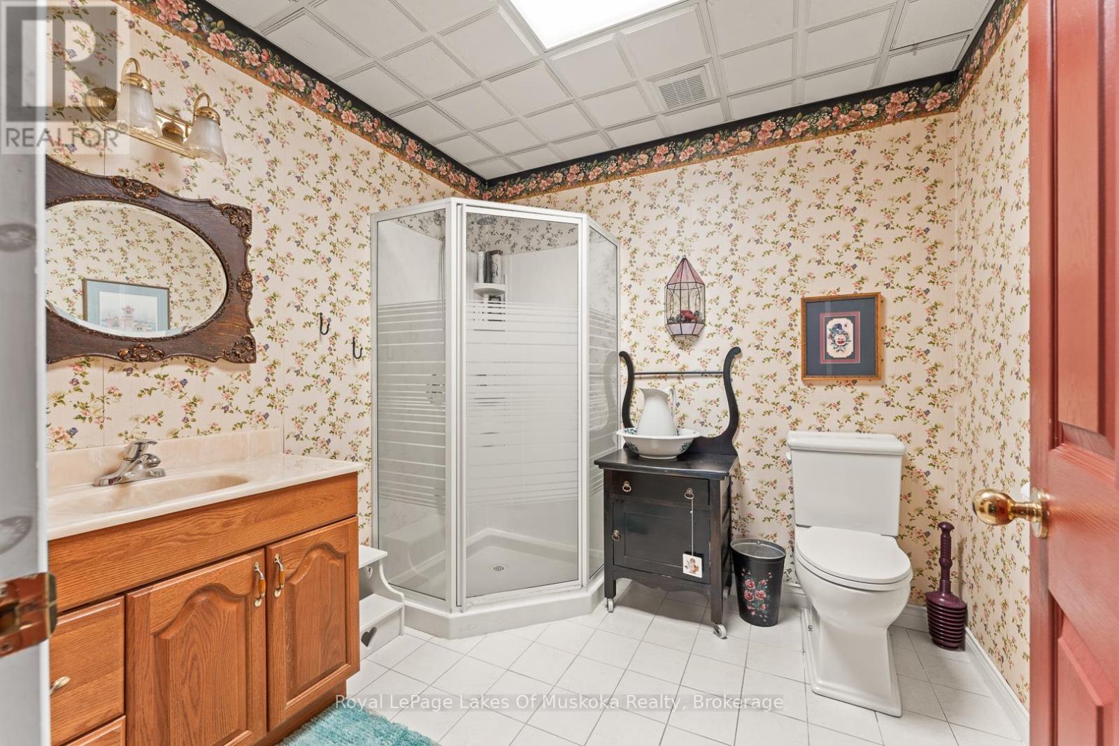 168 Lakeshore Road, Burk's Falls, Ontario  P0A 1C0 - Photo 27 - X12565950