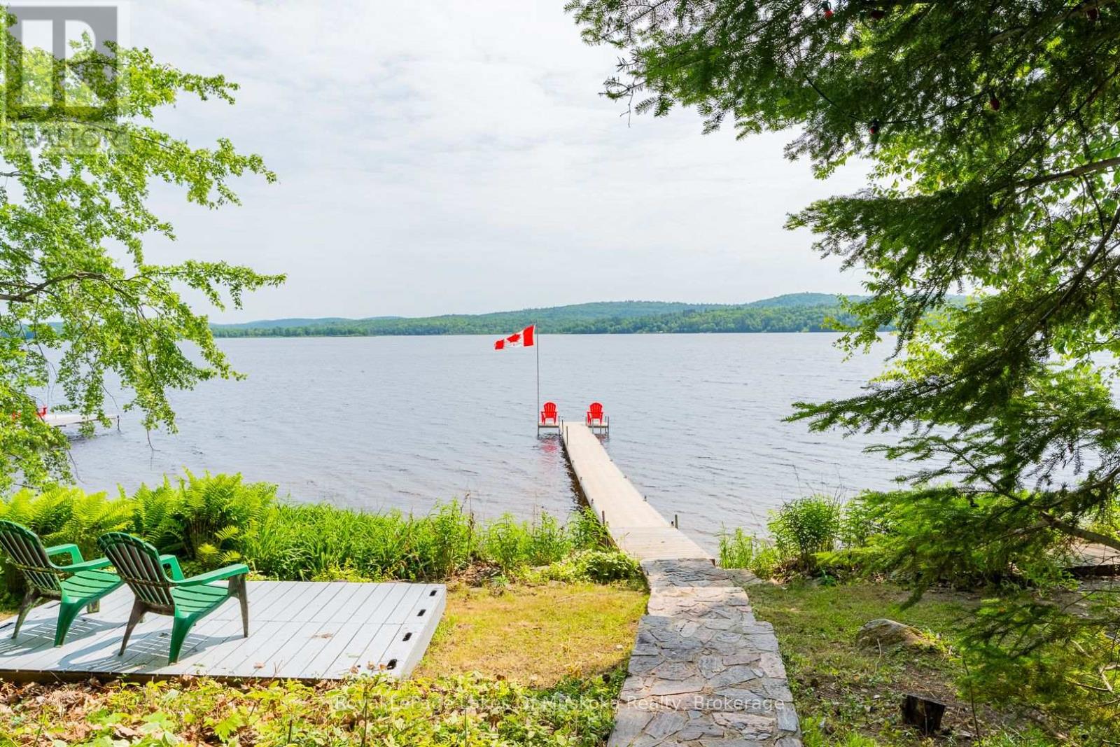 168 Lakeshore Road, Burk's Falls, Ontario  P0A 1C0 - Photo 33 - X12565950