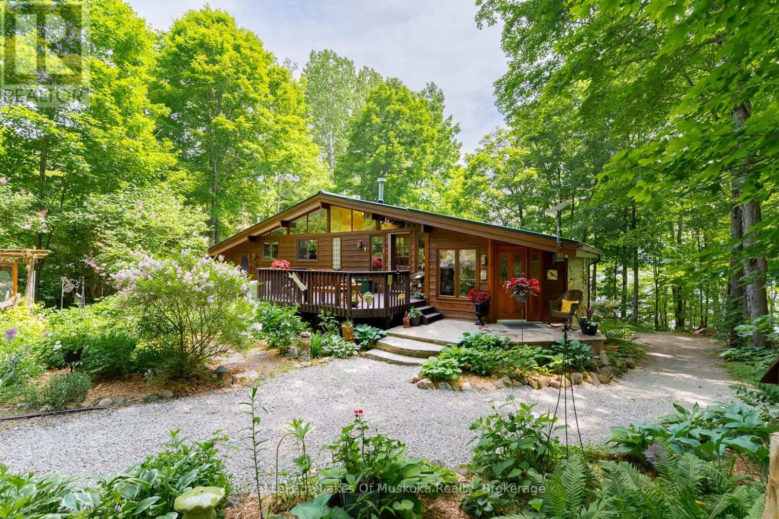 168 Lakeshore Road, Burk's Falls, Ontario  P0A 1C0 - Photo 4 - X12565950