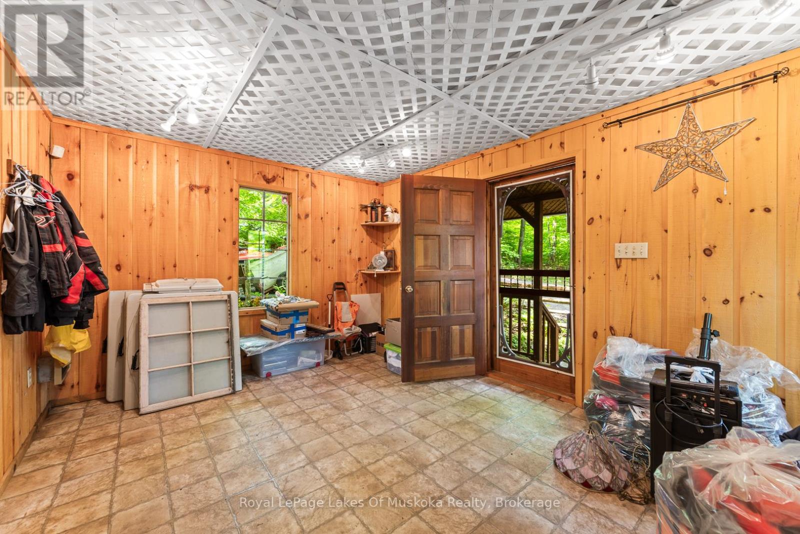 168 Lakeshore Road, Burk's Falls, Ontario  P0A 1C0 - Photo 40 - X12565950