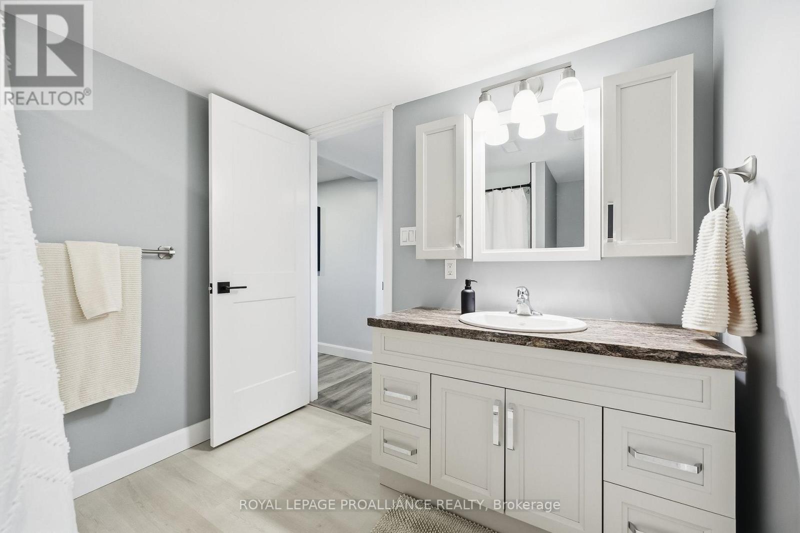 3810 Burnham Street N, Hamilton Township, Ontario  K9A 4J9 - Photo 35 - X12565874