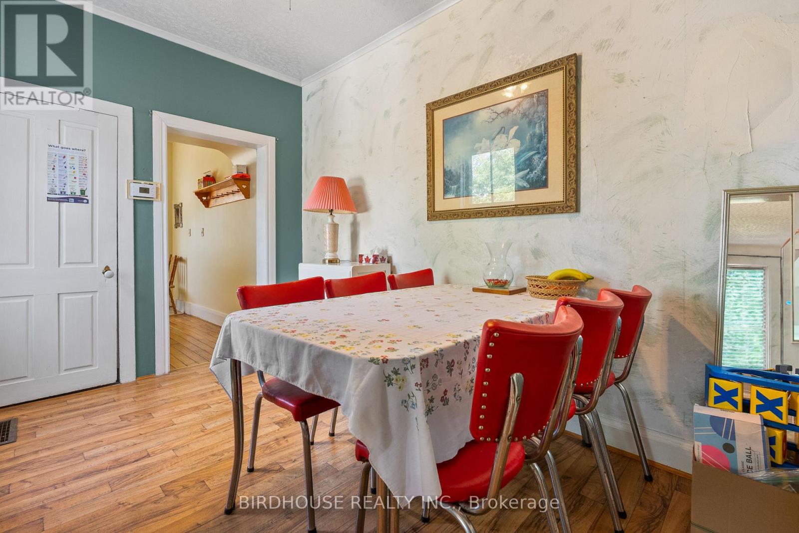 70 Ridout Street, Kawartha Lakes, Ontario  K9V 2B8 - Photo 13 - X12565910