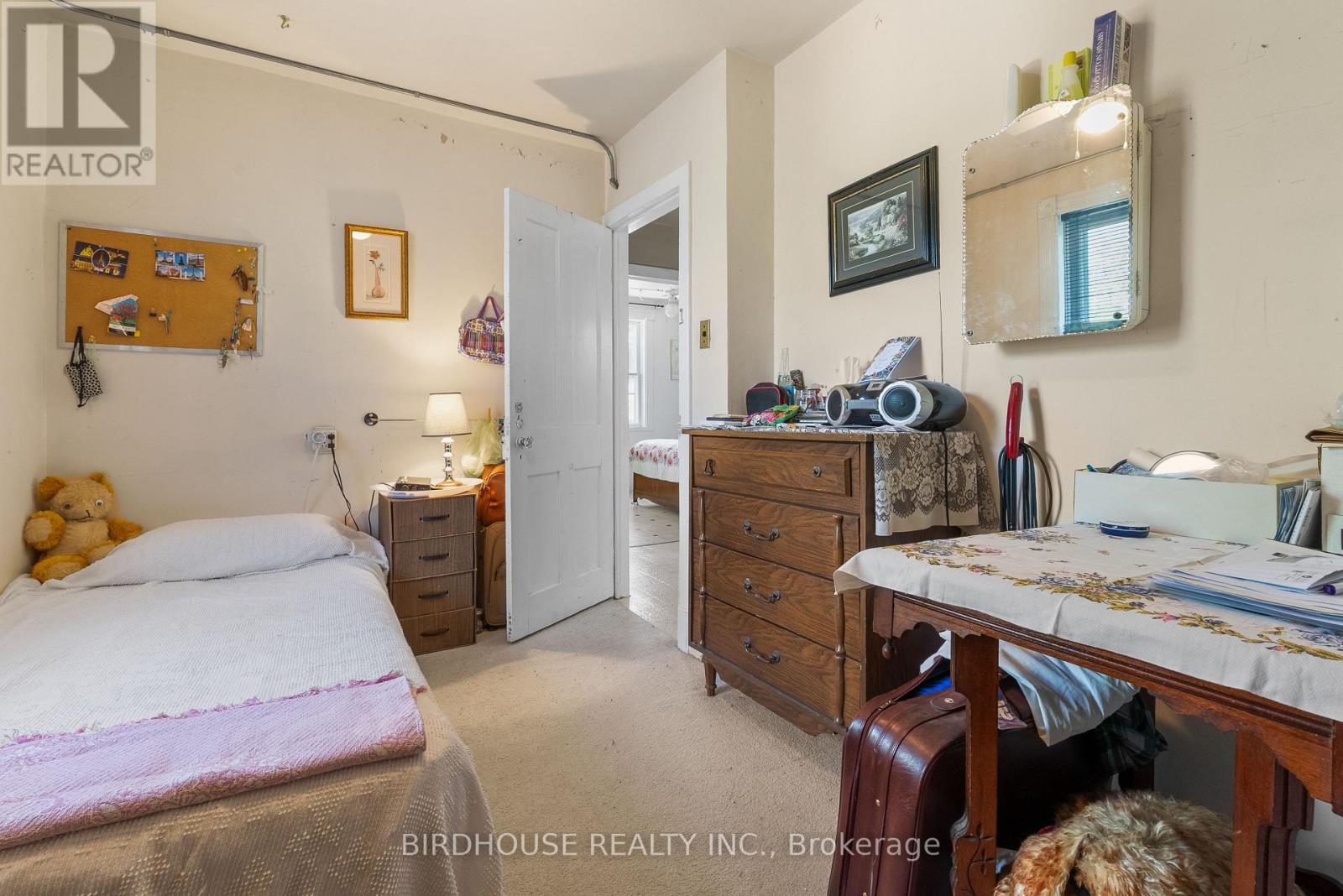 70 Ridout Street, Kawartha Lakes, Ontario  K9V 2B8 - Photo 20 - X12565910