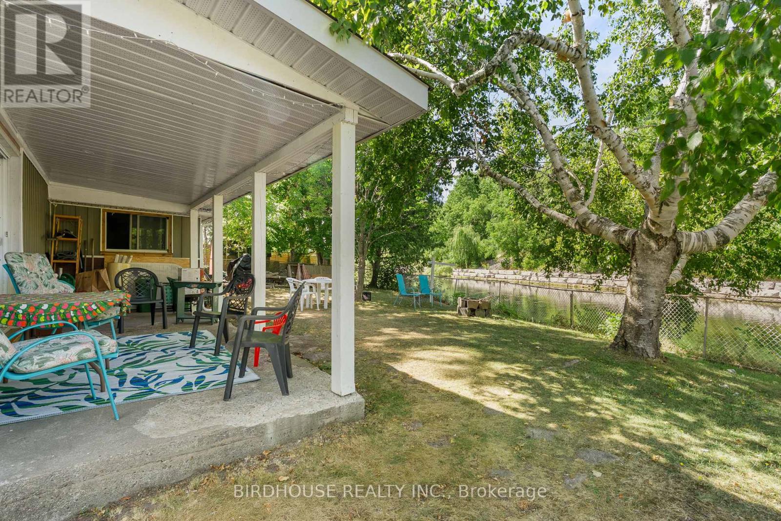 70 Ridout Street, Kawartha Lakes, Ontario  K9V 2B8 - Photo 35 - X12565910